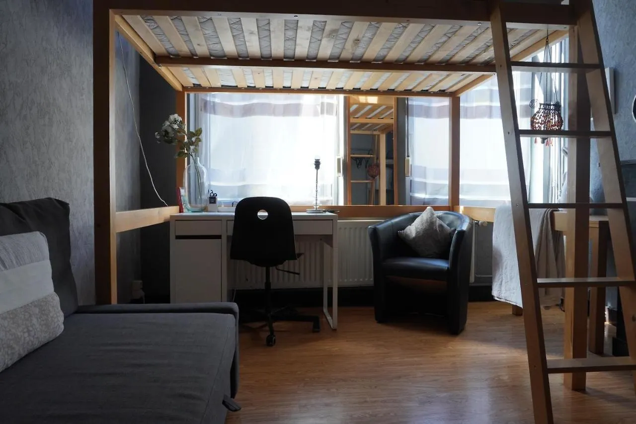Studio 2 pièces sans cuisine - Gare de Liège Guillemins